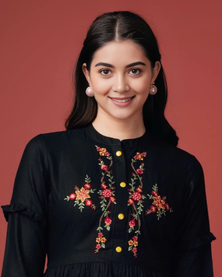Indubalaa Black Embroidered Viscose Rayon Short Kurti with Mandarin Collar